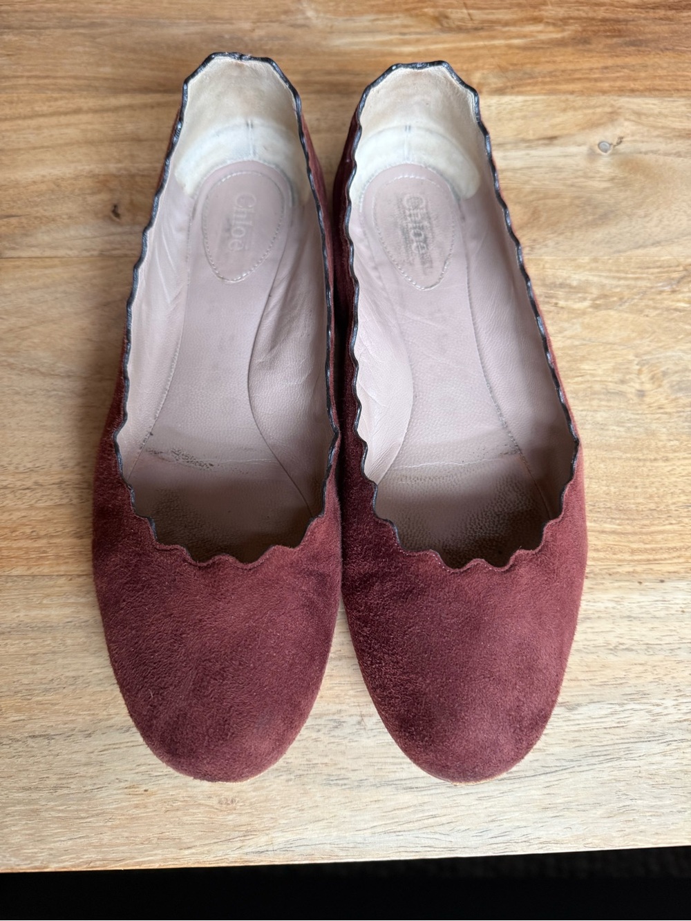 Chloe Scalloped Suede Ballet Flats in Burgundy - size 37.5